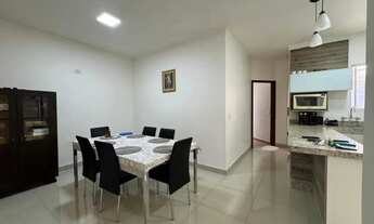 Imagem 6: Sobrado à venda em Maringá, Zona 06, com 3 quartos, com 226.06 m²