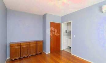 Imagem 3: Apartamento 2 dormitórios no bairro Santo Antônio, Porto Alegre, no Conjunto Residencial M