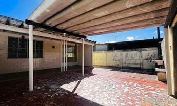 Imagem 2: Casa linear 2 quartos com quintal e vaga para 2 carros próximo ao West Shopping