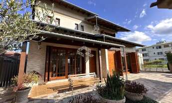 Imagem: Casa de 4 dormitorios no bairro São Roque