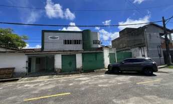 Imagem: Prédio comercial, 900m², 9 salas em Val-de-cans