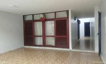 Imagem 2: Térrea para aluguel tem 300 metros quadrados com 3 quartos em Batista Campos - Belém - PA