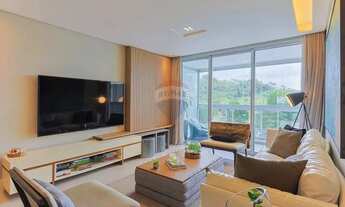 Imagem 3: Apartamento com duas suítes finamente mobiliado em Jurerê Internacional à 50 metros do mar