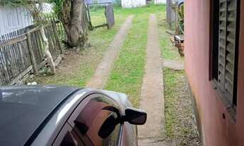 Imagem 6: Casa com 3 quartos e 1 banheiro. Bem localizada