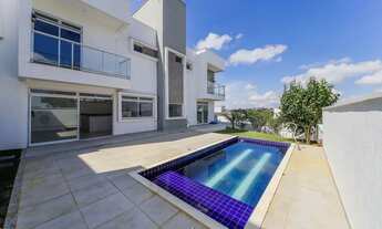 Imagem: Casa com conforto, lazer e privacidade para