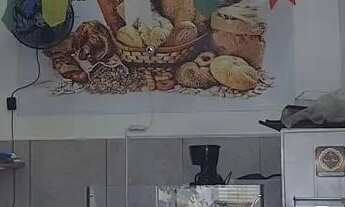 Imagem 3: Passamos o ponto, padaria/mercadinho