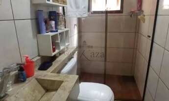 Imagem 7: Oportunidade - Casa Sobrado - Jardim do Vale - Jacareí - 5 Dormitórios - 190m²