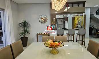 Imagem 3: Casa no Passaredo de Esquina Mobiliada com 4 Suítes sendo uma com closet