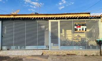 Imagem: QNP 19, P Norte - Casa com mais duas moradias