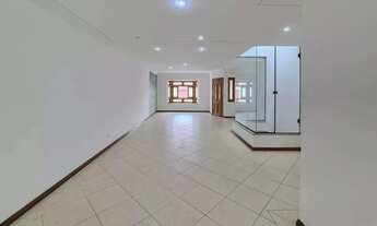 Imagem 2: Sobrado com 4 dormitórios, 250 m² - venda por R$ 1.500.000,00 ou aluguel por R$ 9.079,21/m