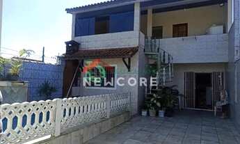 Imagem: Sobrado em RUA VERA STELA - AGUAPEÚ - Mongaguá/SP