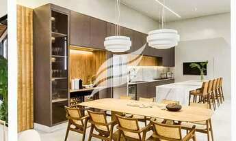 Imagem 4: Casa com 03 suítes e piscina à venda no condomínio Royal Boulevard