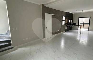 Imagem 4: Casa com 2 quartos à venda em Jardim Das Cerejeiras - SP