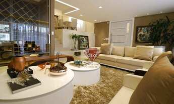 Imagem 6: Casa a venda no Morumbi em rua fechada com guarita