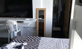 Imagem 4: Vendo Cobertura na Beira Mar com piscina / /Ed. Catavento / 850m² úteis 4 suítes