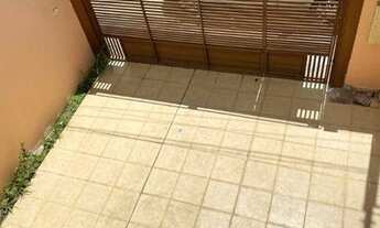 Imagem 2: Sobrado 3 dormitórios, 1 suíte com sacada Jd. Santa Clara