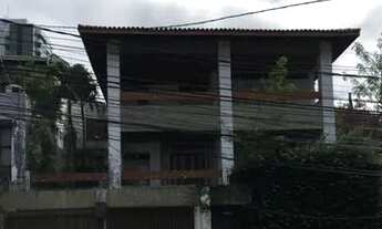 Imagem: CASA 4/4 COM 3 SUÍTES COMERCIAL OU RESIDENCIAL