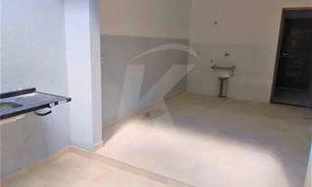 Imagem: Sobrados novos, com 3 suites, quintal