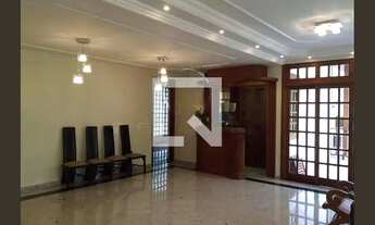 Imagem: Casa à Venda - Anil, 4 Quartos, 550 m2