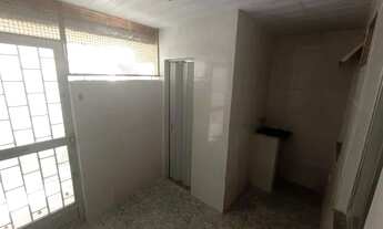 Imagem 6: Casa de vila para locação no centro comercial de Bonsucesso, na rua João Torquato 96