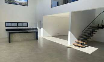 Imagem 2: Casa Condomínio Mirante do Fidalgo - 4 suítes sendo 1 master com closet Pavim