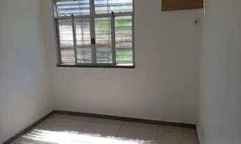 Imagem 6: Casa para aluguel com 2 quartos em Centro - Duque de Caxias - RJ