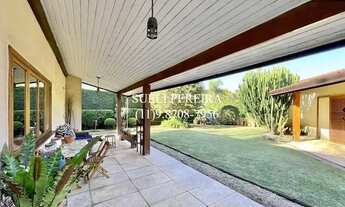 Imagem: Casa de condomínio para venda possui 330