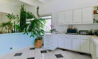 Imagem 6: Cobertura triplex para venda possui 380 metros quadrados com 4 quartos