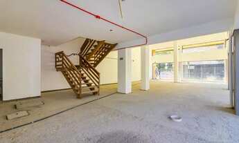 Imagem 6: Centro comercial para aluguel e venda possui 192 metros quadrados