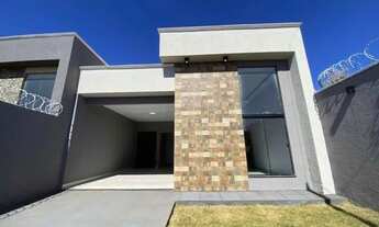 Imagem: Casa Com 3 Quartos Para Venda No Bairro