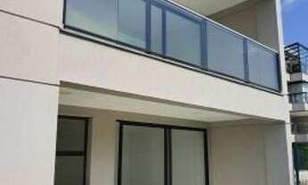 Imagem 3: EXCELENTE CASA COM 3 SUITES, DESIGN CONTEMPORÂNEO. ÁREA EXTERNA COM PISCINA. CONDOMINIO CO