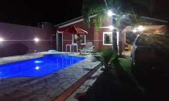 Imagem: Alugo casa de praia com piscina