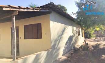 Imagem 7: Excelente casa com 180m2, terreno de 800m2, frente avenida, 2 varandas, 3 quartos, banheir