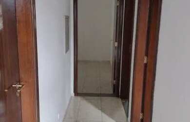 Imagem 7: Apartamento com 3 dormitórios para alugar, 129 m² por R$ 1.700,00/mês - Zona 07 - Maringá