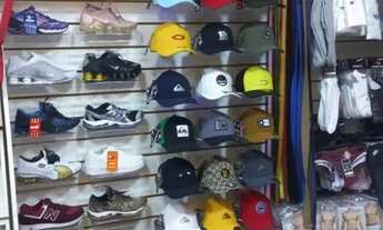 Imagem 3: Loja de roupas completa