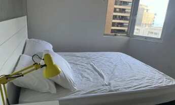 Imagem 2: Quarto e sala mobiliado todo automatizado na ponta verde