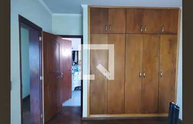 Imagem 5: Casa à Venda - Jardim Interlagos, 3 Quartos, 268 m2