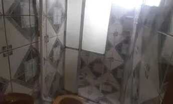 Imagem 6: Casa. Bairro Batistão de 2 quartos, e etc sem garagem. incluso água. São 2 casas juntas