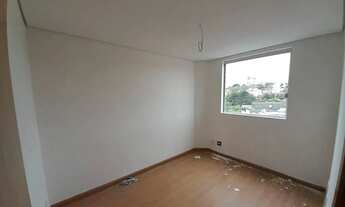 Imagem 3: Apartamento com 2 Quartos com Elevador a Venda