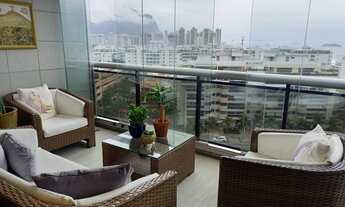 Imagem 7: Apartamento para venda possui 173 metros quadrados com 4 quartos