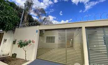 Imagem: Casa- Rua F- 47, Qd. 73, Lt. 11, N° 01