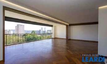 Imagem 3: COBERTURA - GRANJA JULIETA - SP