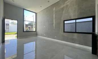 Imagem 2: Casa de condomínio térrea para venda possui 167 metros quadrados com 3 quartos