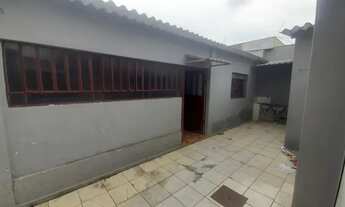 Imagem: Casa. Bairro Batistão de 2 quartos, e etc