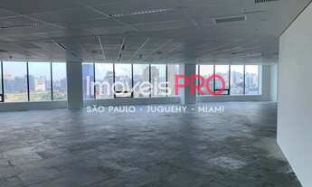 Imagem: Conjunto Triple A com 724m² na região