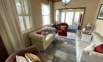 Imagem 5: Casa com pátio com 3 dormitórios, 2 banheiros e 4 vagas