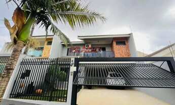 Imagem 2: Sobrado à venda em Maringá, Jardim Real, com 4 quartos, com 234 m²