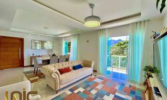 Imagem: Casa à Venda em Teresópolis Ampla, Moderna