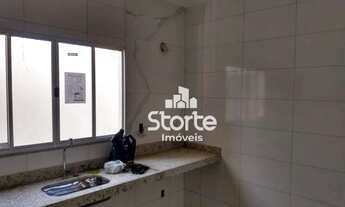 Imagem 4: Casa com 3 dormitórios à venda, 130m² por R$ 650.000 - Cidade Jardim - Uberlândia/MG