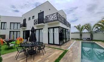 Imagem: UM ENCANTO DE SOBRADO EM CONDOMÍNIO DENTRO